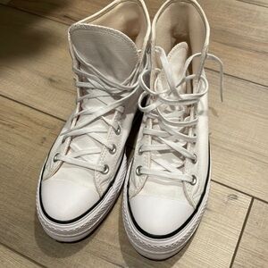 Converse platform white